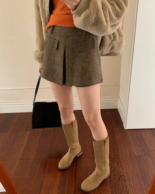 High-waisted A-line skort