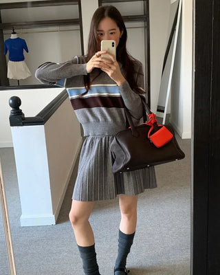 (Set) Colored knit & pleated skirt