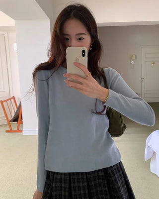 Round neck basic knit