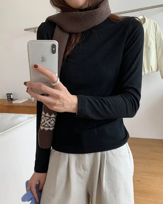 Basic turtleneck T-shirt
