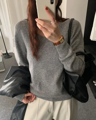 (3 colors) V-neck wool sweater