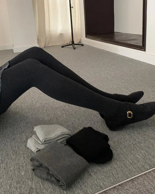 Fleece-lined cutting stockings