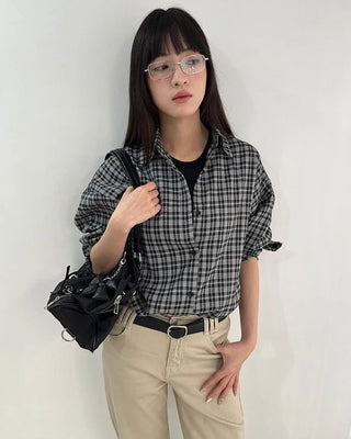 Black grid check long-sleeved shirt