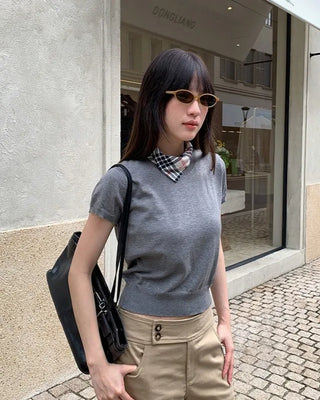 [4 colors] Round neck solid color short-sleeve knit