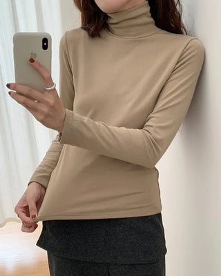 Basic turtleneck T-shirt