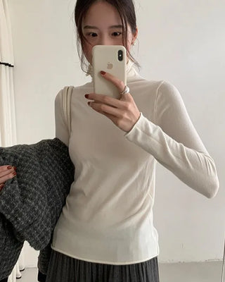 Slim high-neck knit