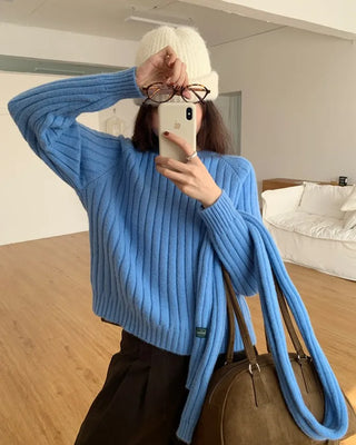 Round neck knit & scarf set