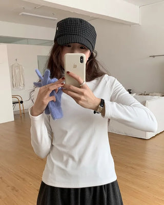 Basic turtleneck T-shirt