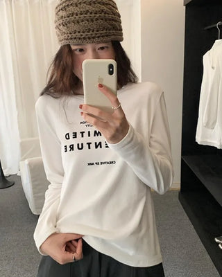 (2 colors) Lettering Print T-Shirt