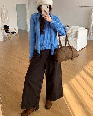 Tucked cropped pants