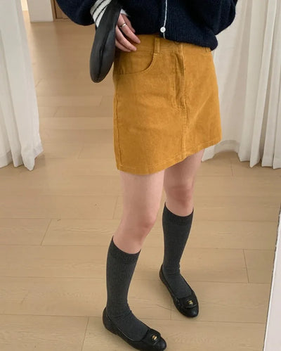 (2 colors) [Lined] High-waisted corduroy mini skirt