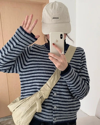 Two-tone striped cardigan