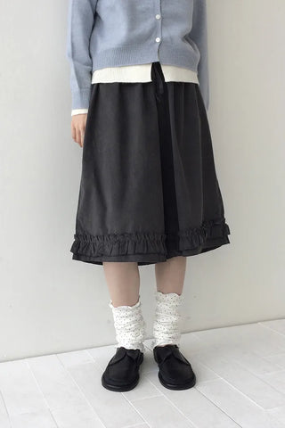 Frilled Half Pants