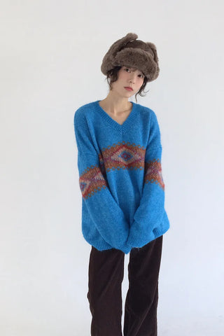 V-neck Nordic knit
