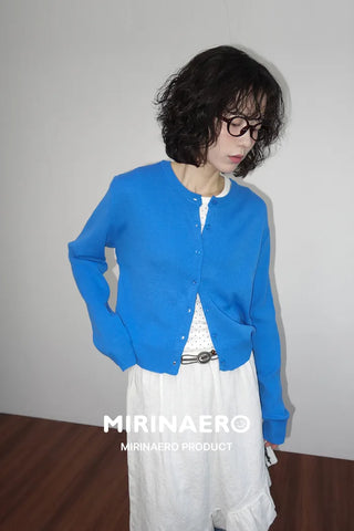 Crew neck knit cardigan