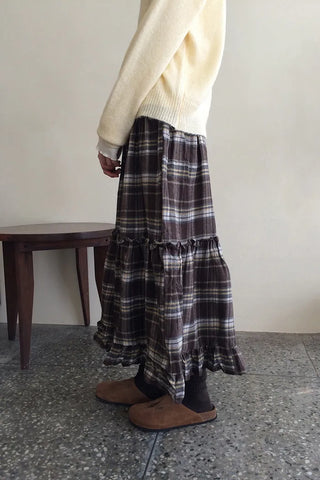 Checked tiered long skirt