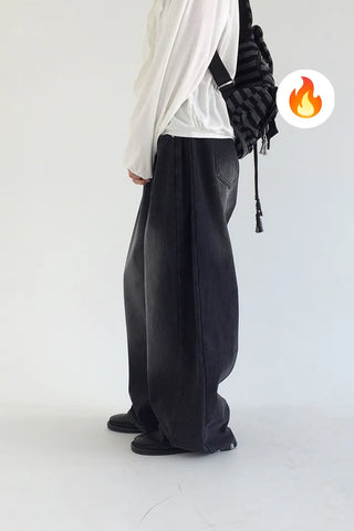 Wide-leg pants with brushed lining and pleats