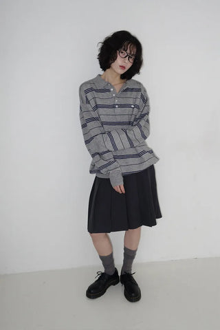 Two-tone collared knit sweater