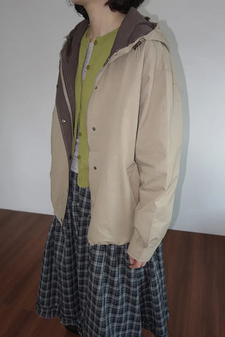 Two-tone hooded blouson