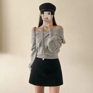 Back elastic A-line black mini skirt