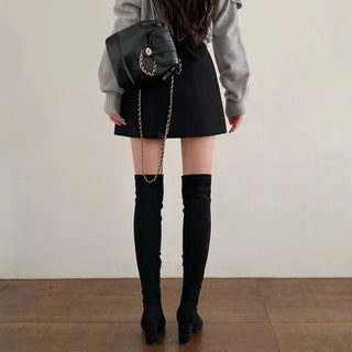 Back elastic A-line black mini skirt