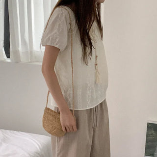 Flower stitch blouse