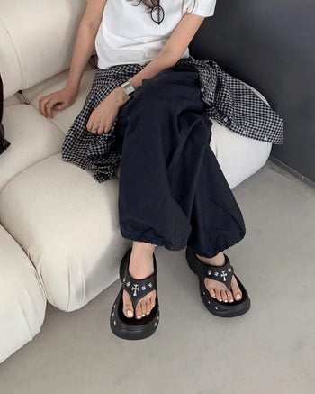 Keypoint Mule Slippers
