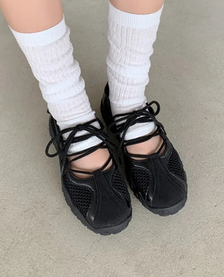 [2 colors] Mesh Mary Jane Airy Sneakers