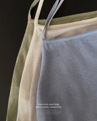 Halter neck knit bustier layered top