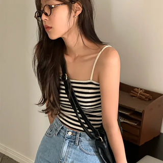 Retro vintage thick-framed glasses