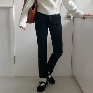 Fleece-lined straight pants