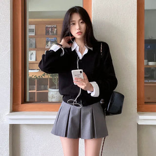 V-neck cardigan