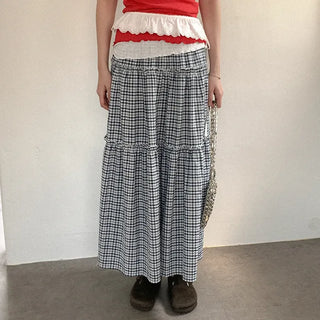 Checked tiered long skirt