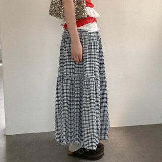Checked tiered long skirt