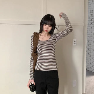 Striped U-neck long-sleeved T-shirt