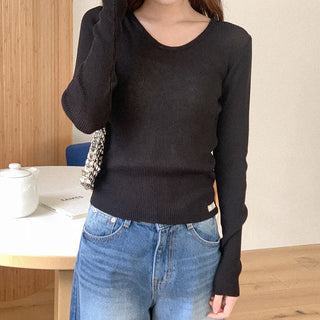 Ribbed U-neck knit