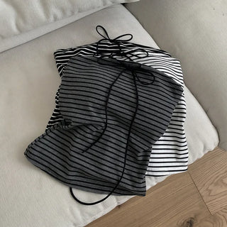 [With built-in cups] Layered ribbed stripe sleeveless top