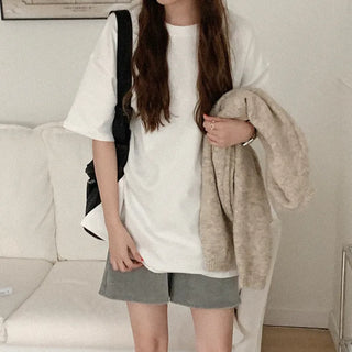 Cotton slit short-sleeved T-shirt