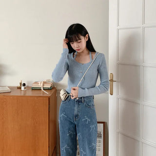 Ribbed halter button knit