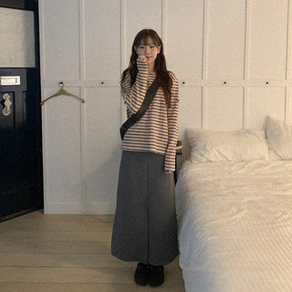Peach striped long-sleeved T-shirt