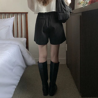 Pleated Chino Half Pants