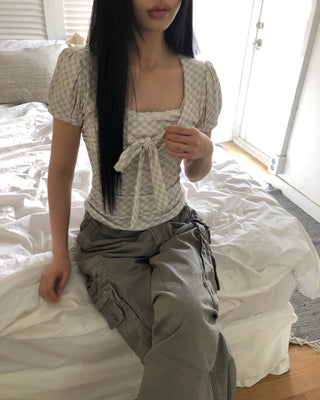 Checked ribbon short-sleeved T-shirt