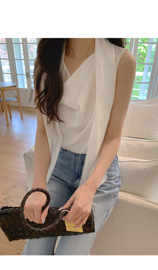 Pendant striped elastic waist shorts