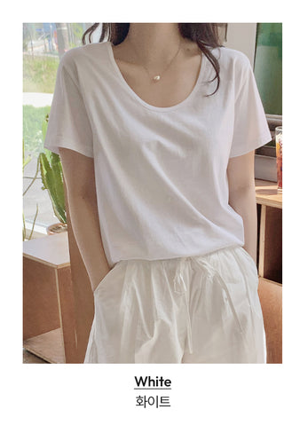 U-neck T-shirt - 7 colors