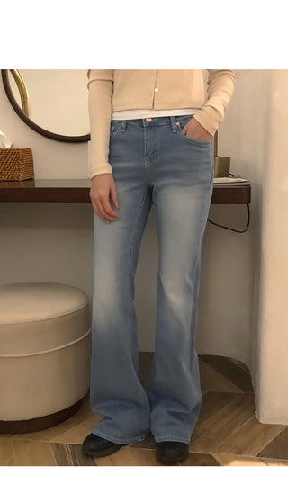 Low-rise bootcut pants