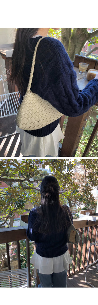 (3 colors) Boat neck button knit