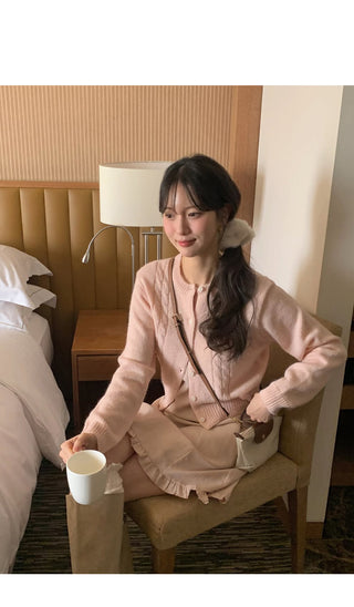 (3 colors) Cable Knit Round Neck Cardigan