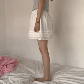 Cotton lace mini skirt