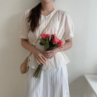 Flower stitch ribbon blouse