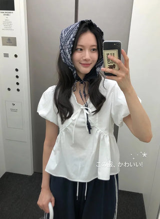 Puff-sleeve blouse